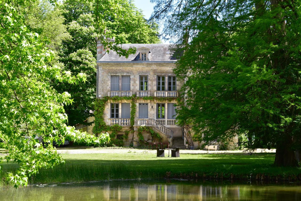 Manoir De Plaisance Bed and Breakfast Benon Εξωτερικό φωτογραφία