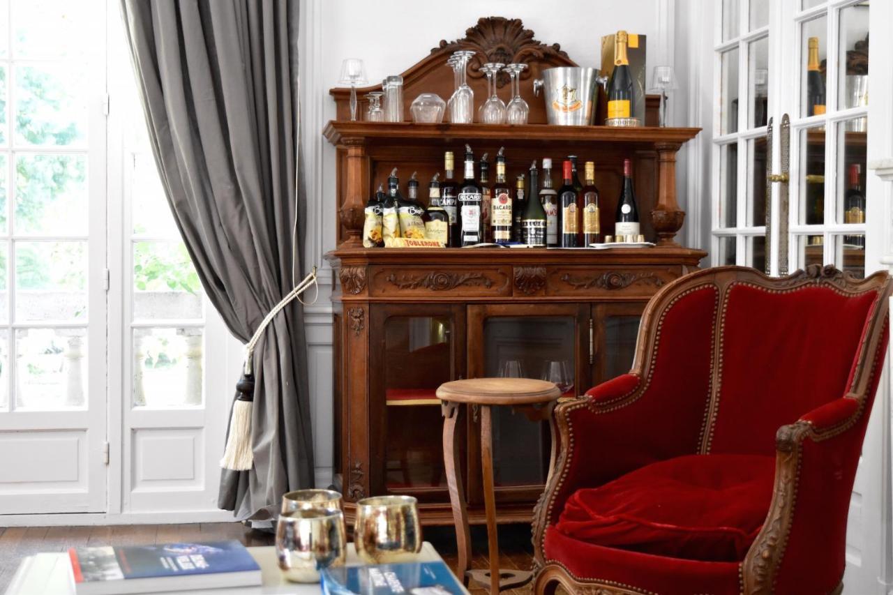 Manoir De Plaisance Bed and Breakfast Benon Εξωτερικό φωτογραφία