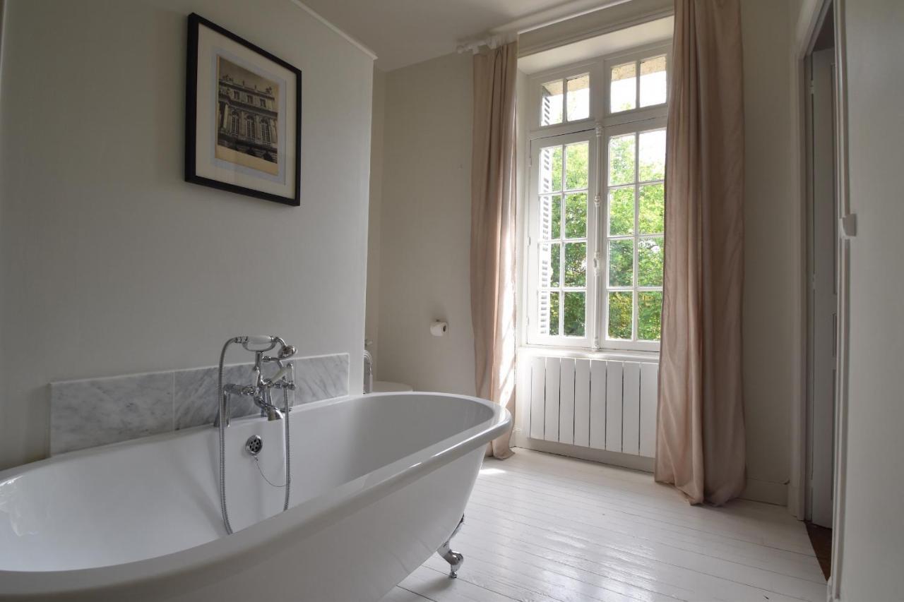 Manoir De Plaisance Bed and Breakfast Benon Εξωτερικό φωτογραφία